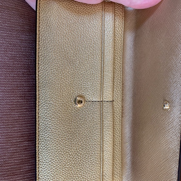 Michael kors bag and wallet - Picture 2 of 4